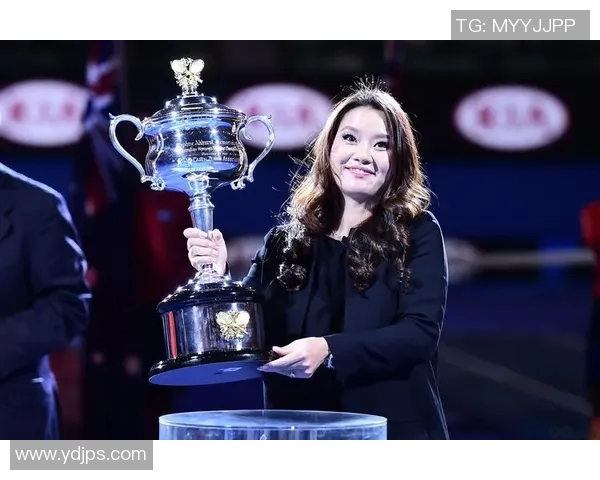 李娜在和平精英中的成长之路与S15LOL赛事的精彩对决探讨